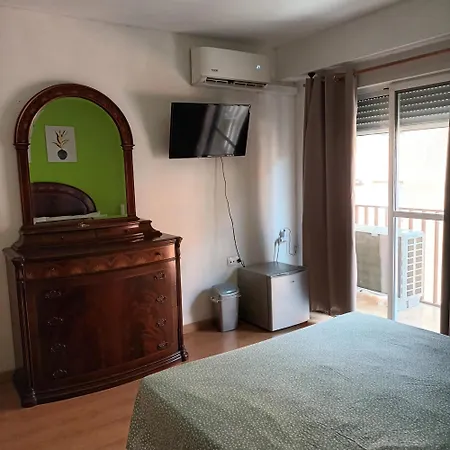 En Centro De * 알리칸테